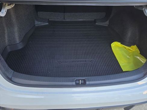 Certified 2025 Toyota Corolla SE image 36