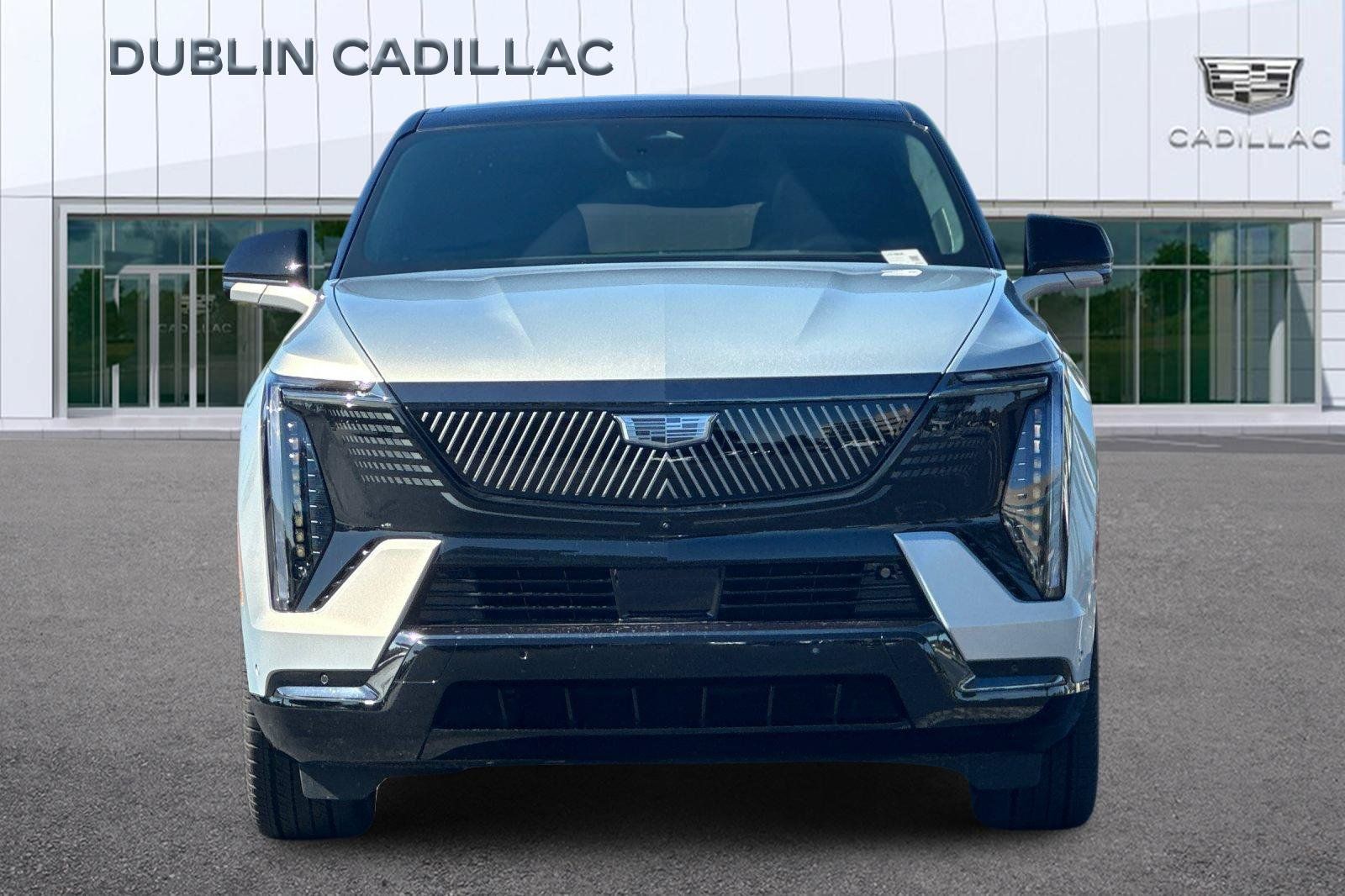 Used 2025 Cadillac Escalade IQ Sport 2 w/ LPO, ONYX Package AWD/4WD image 9