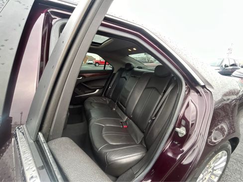 Used 2010 Cadillac CTS Premium image 6