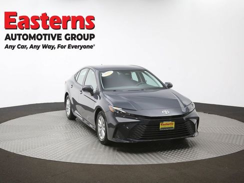 Used 2025 Toyota Camry LE FWD image 50