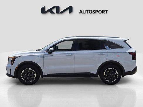 New 2026 Kia Sorento S w/ S Panoramic Sunroof Package image 13