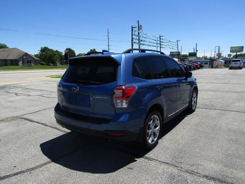 Used 2018 Subaru Forester 2.5i Touring AWD/4WD image 9