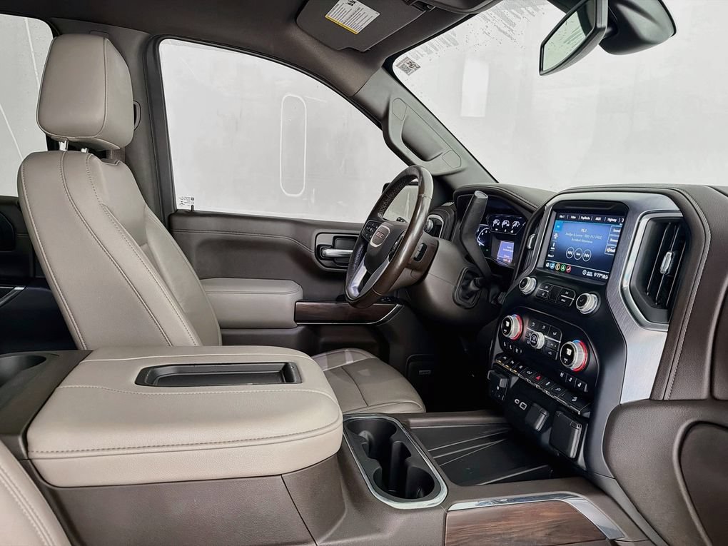 Used 2020 GMC Sierra 1500 SLT w/ SLT Premium Plus Package AWD/4WD image 32