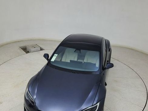 Used 2022 Tesla Model S Base image 77