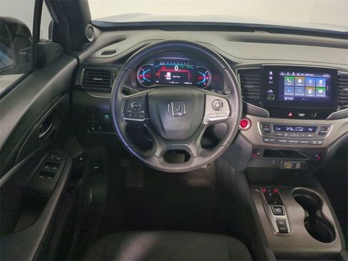 Used 2022 Honda Pilot Sport image 18