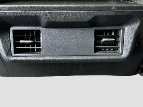 Used 2020 Chevrolet Silverado 1500 Custom w/ Custom Value Package RWD image 16