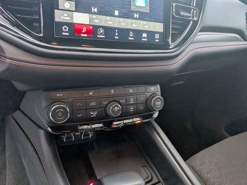 Used 2023 Dodge Durango R/T w/ Blacktop Package image 21