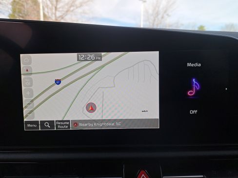 New 2024 Kia Niro Wind image 22