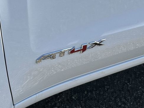 New 2026 GMC Sierra 1500 AT4X AWD/4WD image 32
