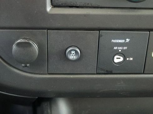 Used 2025 Chevrolet Express 3500 LT w/ LT Preferred Equipment Group image 24