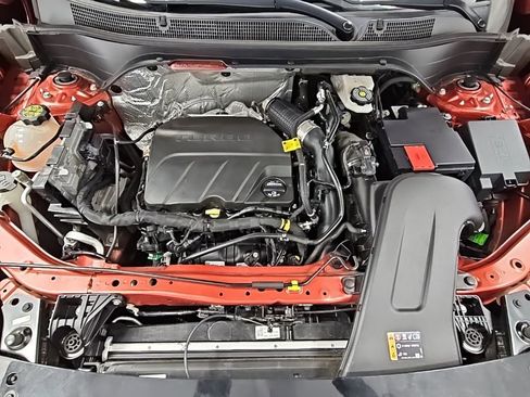 Used 2024 Chevrolet Trax ACTIV w/ Driver Confidence Package image 38