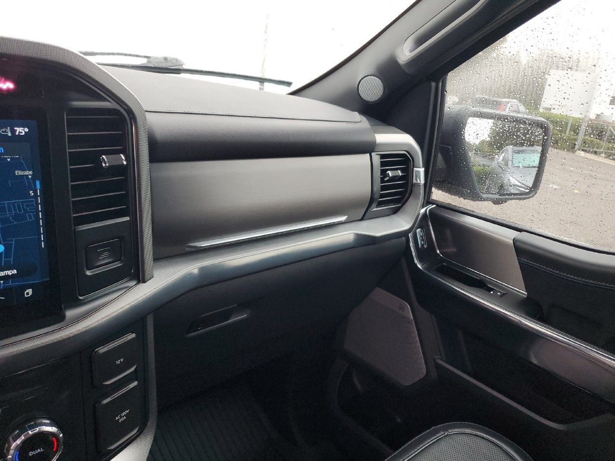 Used 2025 Ford F150 Platinum AWD/4WD image 26