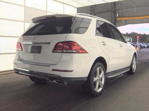 Used 2018 Mercedes-Benz GLE 350 w/ Premium 1 Package image 2