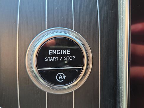 Certified 2024 Mercedes-Benz GLC 300 image 31