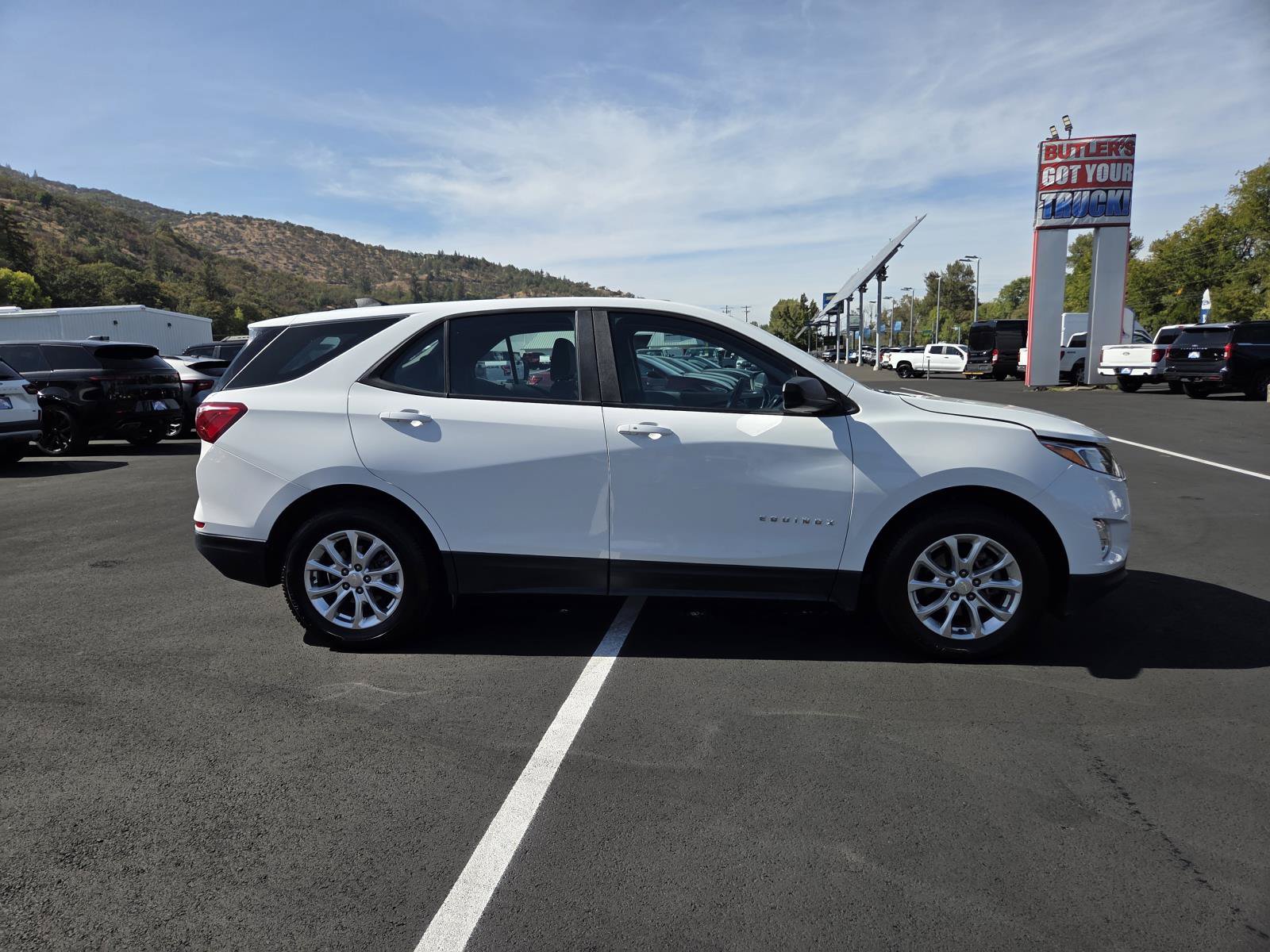 Used 2021 Chevrolet Equinox LS AWD/4WD image 4