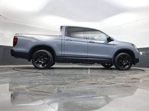 Used 2026 Honda Ridgeline Black Edition image 33