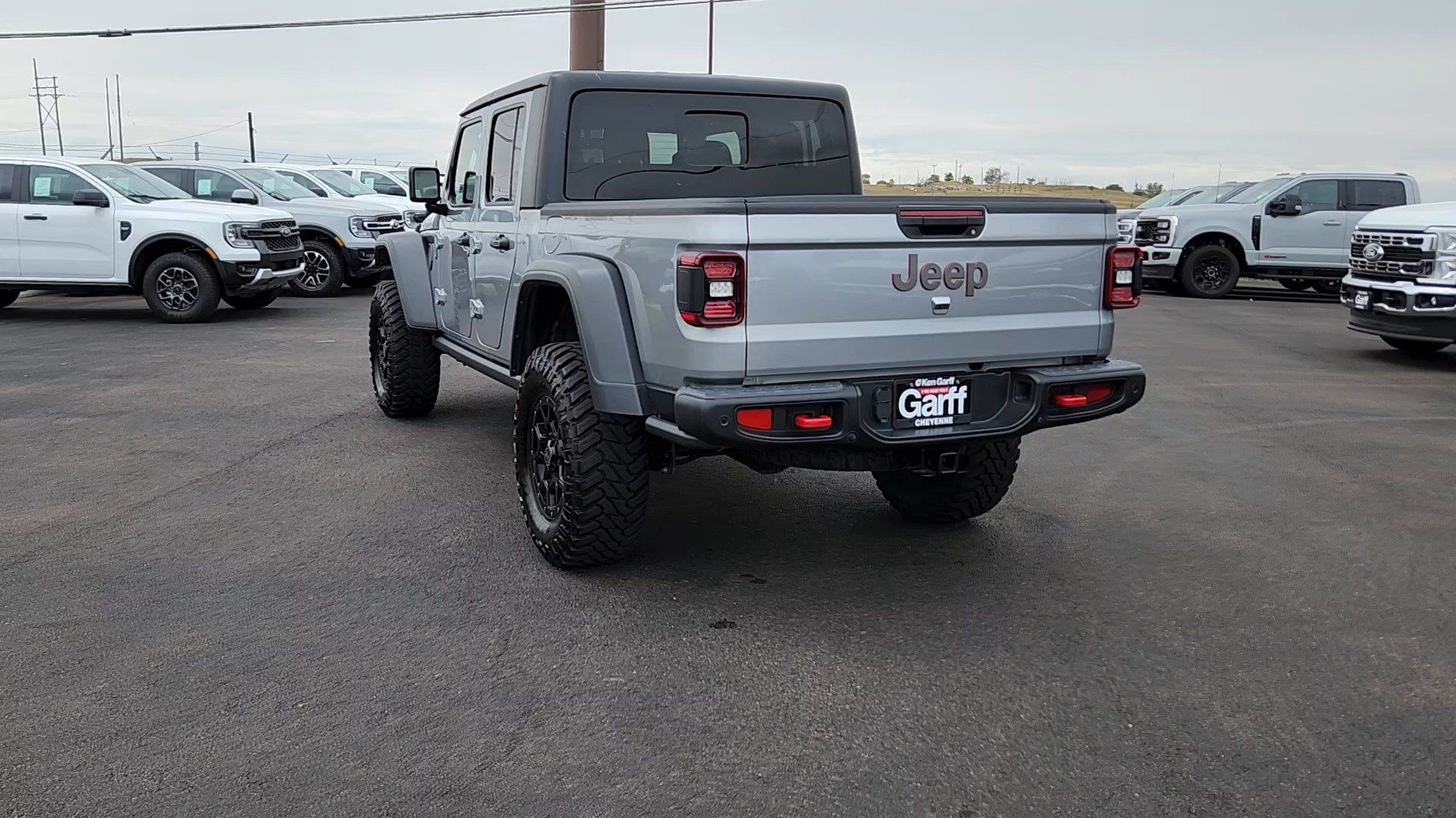 Used 2020 Jeep Gladiator Rubicon AWD/4WD image 3