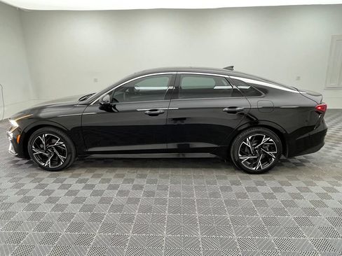 Used 2025 Kia K5 GT-Line w/ GT-Line Premium Package AWD/4WD image 12