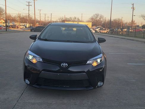Used 2016 Toyota Corolla L image 2