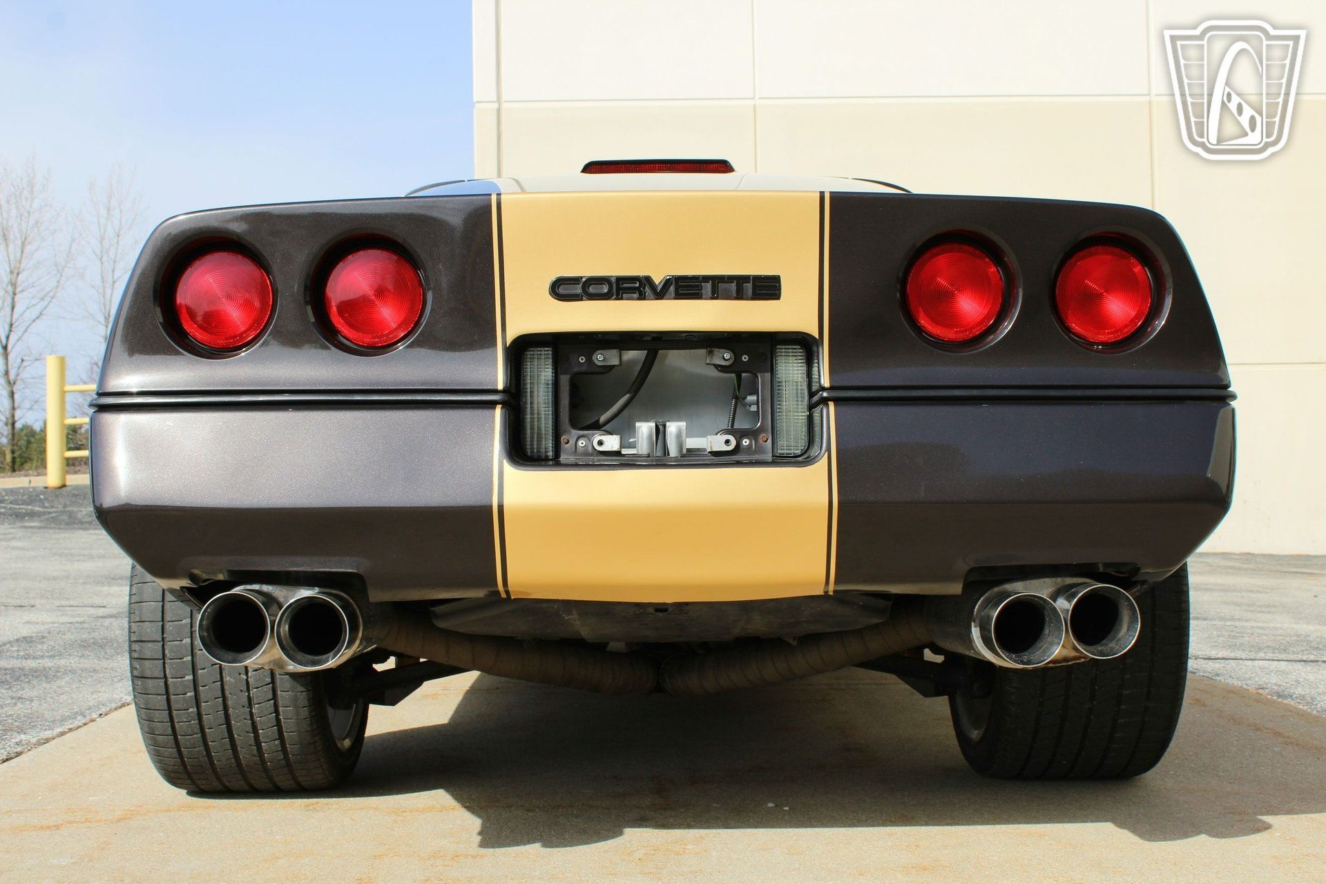 Used 1988 Chevrolet Corvette Coupe RWD image 23