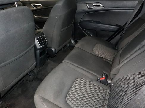 Used 2023 Kia Sportage LX AWD/4WD image 21