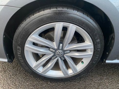 Used 2017 Volkswagen Passat 1.8T SE image 27