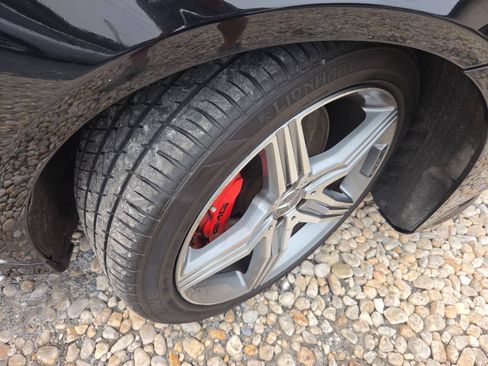Used 2016 Mercedes-Benz S 63 AMG 4MATIC Sedan image 13