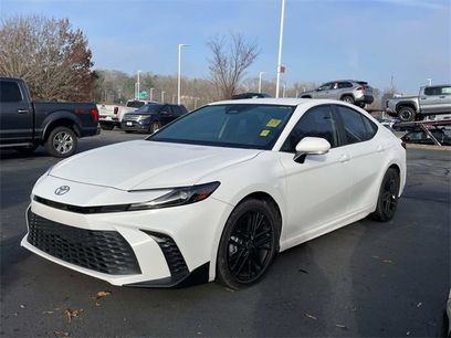Used 2025 Toyota Camry SE
