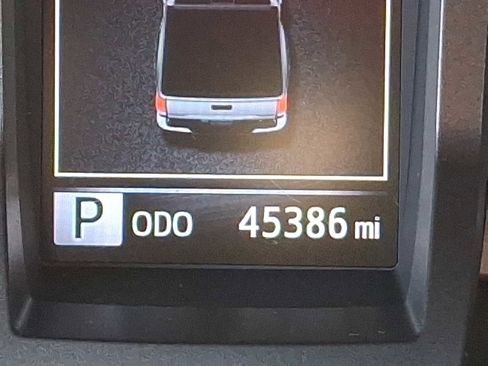 Certified 2021 Toyota Tacoma TRD Sport image 23