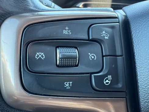 Used 2022 Chevrolet Silverado 1500 High Country w/ Technology Package AWD/4WD image 18