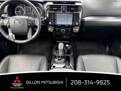Used 2021 Toyota 4Runner TRD Off-Road Premium w/ Moonroof Package AWD/4WD image 5