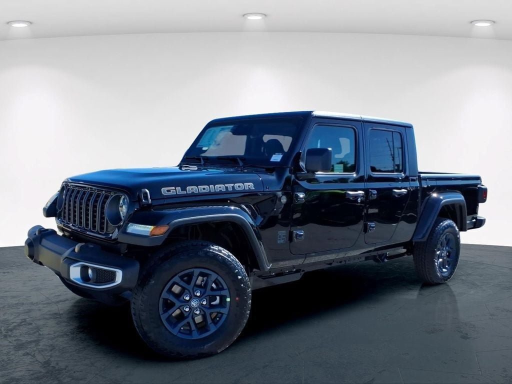 New 2026 Jeep Gladiator Sport AWD/4WD image 2