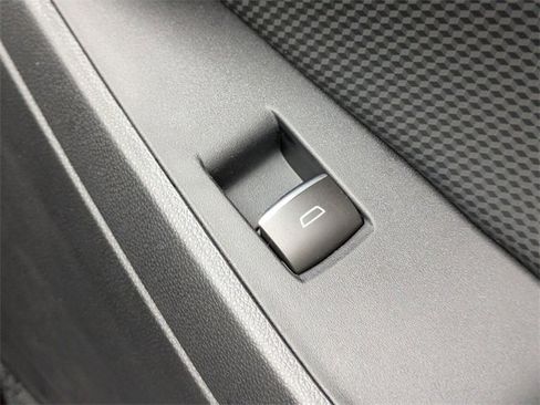 New 2026 Chevrolet Equinox RS image 33