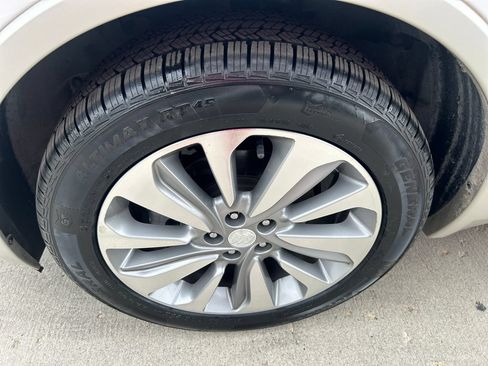 Used 2018 Buick Encore Preferred w/ LPO, Road Trip Package FWD image 15