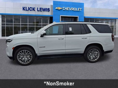 Used 2023 Chevrolet Tahoe RST w/ Luxury Package AWD/4WD image 4