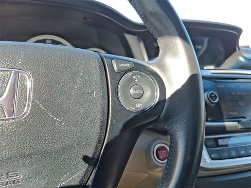 Used 2015 Honda Accord EX-L image 18