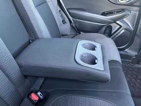 Used 2022 Subaru Outback Premium image 16