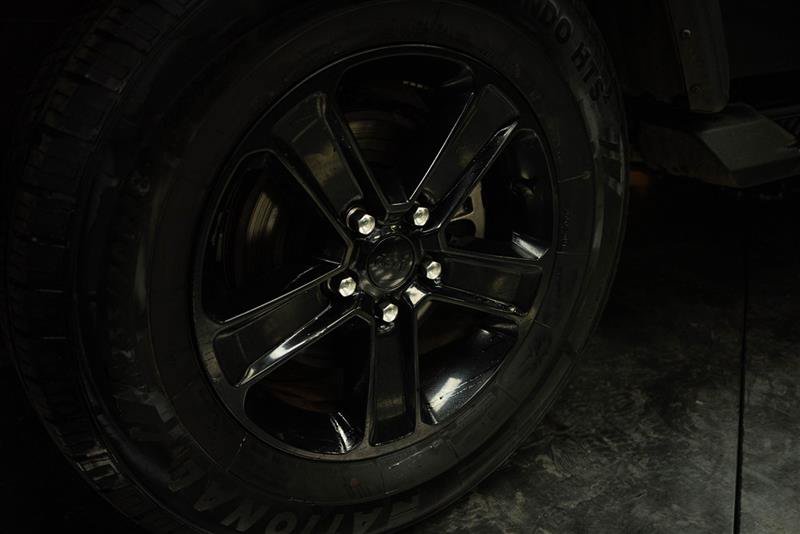 Used 2022 Jeep Wrangler Unlimited Sport AWD/4WD image 3