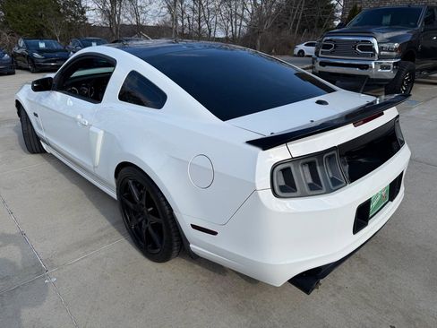 Used 2013 Ford Mustang GT Premium image 7