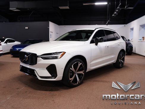 Used 2023 Volvo XC60 B5 Ultimate w/ Protection Package Premier image 3