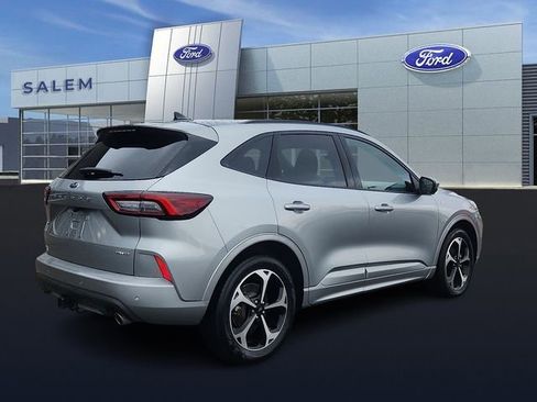 Certified 2023 Ford Escape ST-Line Select w/ Tech Pack #2 AWD/4WD image 3