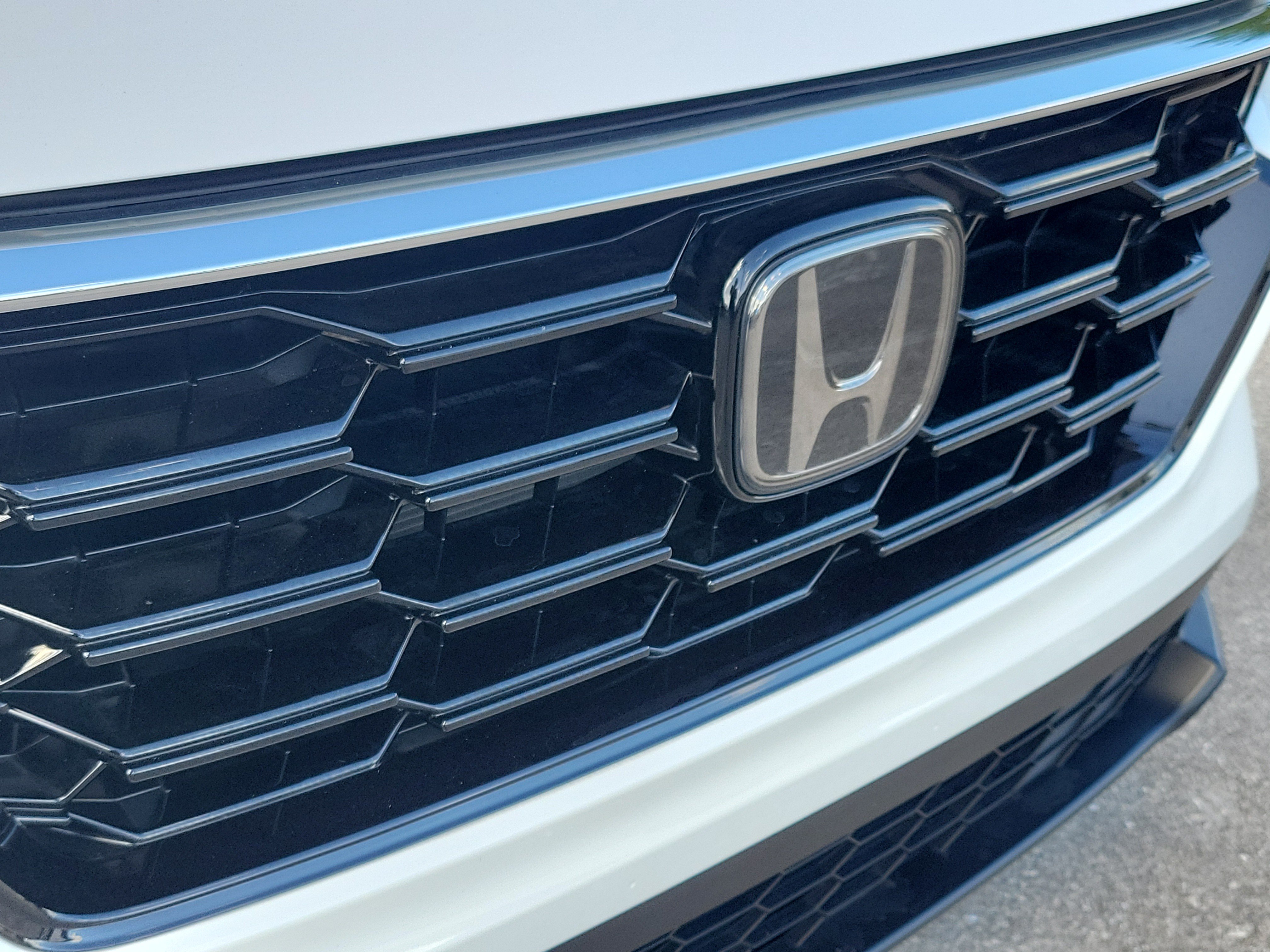 Certified 2025 Honda CR-V EX image 12