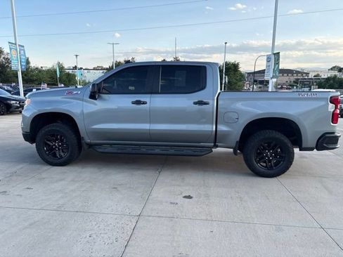 Used 2024 Chevrolet Silverado 1500 LT Trail Boss w/ LT Trail Boss Premium Package AWD/4WD image 8