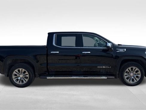 Used 2024 GMC Sierra 1500 Denali w/ Technology Package AWD/4WD image 4