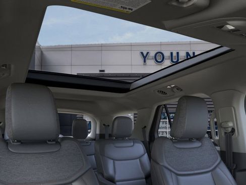New 2026 Ford Explorer Active w/ Active Comfort Package image 22