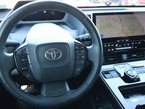 Used 2024 Toyota bZ4X XLE w/ Weather Package image 17