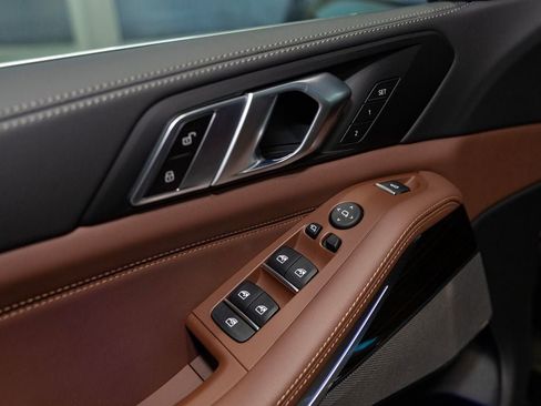 New 2026 BMW X5 xDrive40i AWD/4WD image 13