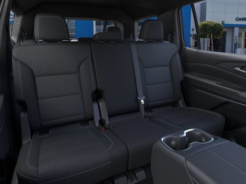 New 2026 Chevrolet Traverse LT w/ Sun and Wheel Package FWD image 18