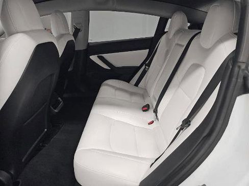 Used 2019 Tesla Model 3 Long Range image 12