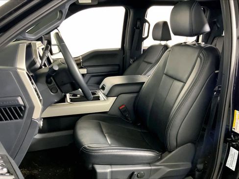 Used 2022 Ford F250 Lariat w/ Lariat Ultimate Package image 7